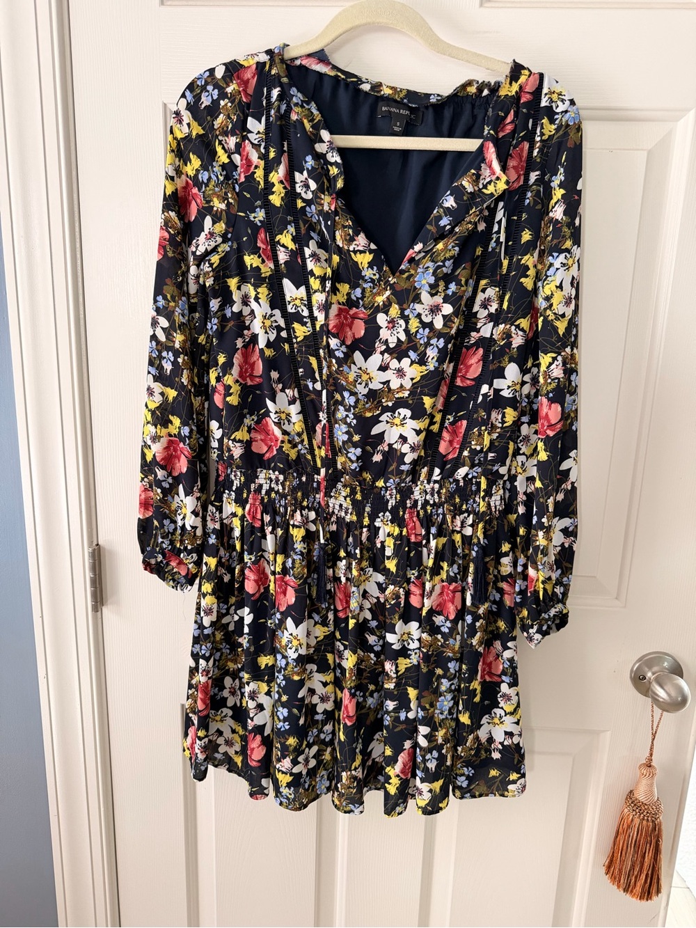 Banana Republic Black Floral Tie-Neck dress